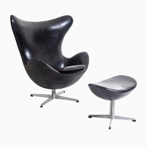 Egg Chair with Footrest by Arne Jacobsen for Fritz Hansen, 1950s, Set of 2