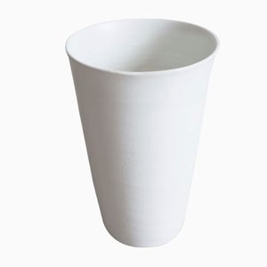 Weiße handgefertigte Vase von Studio RO-SMIT