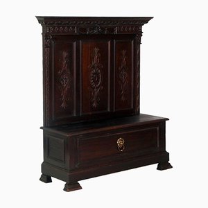 Commode Florentine Sculptée en Noyer Noirci, 19ème Siècle