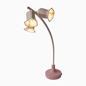 Lampada da tavolo Plant Lamps rosa di Kiki Van Eijk & Joost Van Bleiswijk