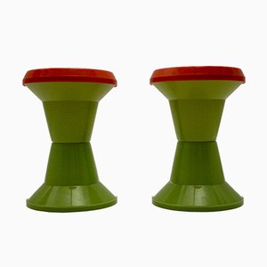 Italienische Hocker aus Rotem & Grünem Kunststoff von Gigaplast, 1970er, 2er Set