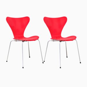 Set of Red 3107 Butterfly Chairs by Arne Jacobsen, 1955