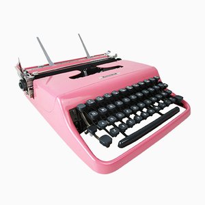 Macchina da scrivere Princess Pink Pen 22 di Olivetti, anni '60