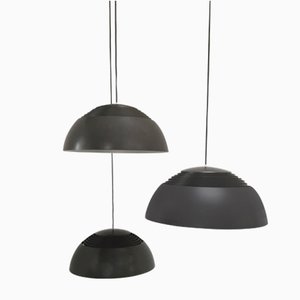 Lámparas de techo Royal AJ grandes de Arne Jacobsen para Louis Poulsen, años 60. Juego de 3