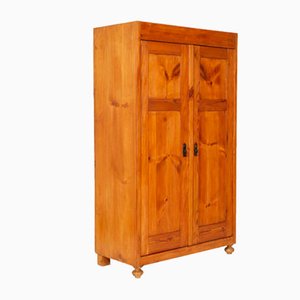 Antique Country Cupboard Wardrobe