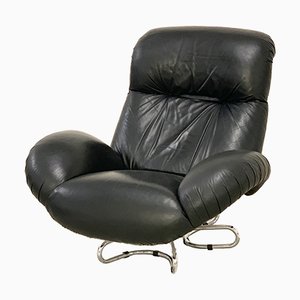Vintage Design Furniture Pamono Online E Age Synthetic Leather And Black Abs Armchair 1970s
