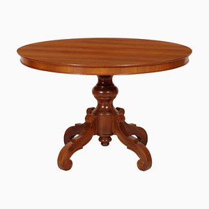 20th-Century Baroque Round Walnut Veneer Table