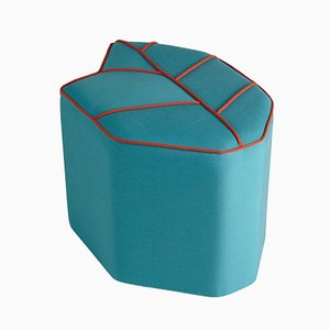 Puf con asiento Leaf de exterior en azul de Nicolette de Waart para Design by Nico