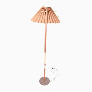 Dänische Stehlampe aus Teak & Messing, 1960er