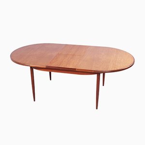 Design Esstische online kaufen bei Pamono