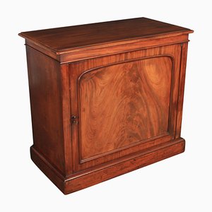 Antike Schränke Online Shop | Shop Antike Schränke bei PAMONO