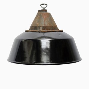 Schwarz emaillierte Vintage Fabriklampe aus Gusseisen, 1950er