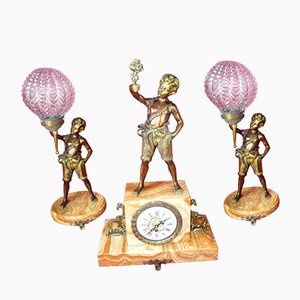 Reloj y lámparas estilo Imperio de bronce, años 20. Juego de 3