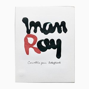 Fotolitografia R in edizione limitata rossa e nera di Man Ray, 1975