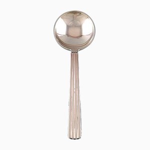 Juego de cubiertos Bernadotte de plata de Holger Georg Jensen, 1939. Juego de 14