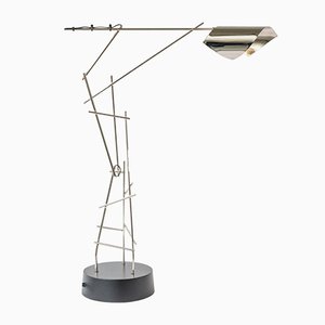 Lámpara de mesa Tinkeringlamps niquelada de Kiki Van Eijk & Joost Van Bleiswijk