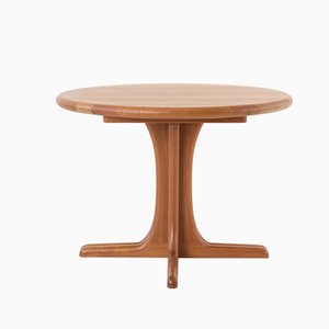 Moderner skandinavischer Esstisch aus Teak von Dyrlund, 1970er