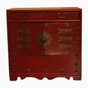 Kleiner Holzschrank Antik