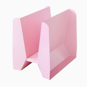 Revistero Adler de metal rosa de Adolfo Abejon