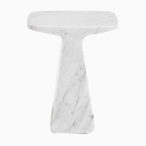 Tavolino Pura in marmo di Carrara di Adolfo Abejon