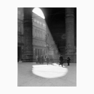 Impresión Circle of Light in the Piazza de Galerie Prints
