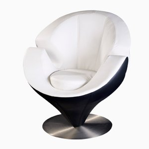 Schwarz-weißer Calla Sessel aus Öko-Leder von VGnewtrend