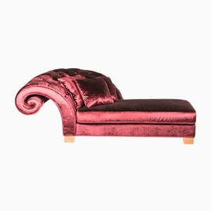 Burgundy Versailles Chaise Longue from VGnewtrend