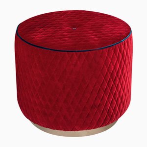 Pouf Kidman en Velours Matelassé Rouge avec Passepoil Bleu de VGnewtrend