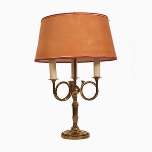 Lámpara de mesa inglesa vintage de latón, años 50