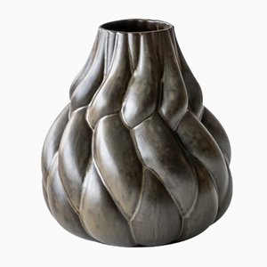 Große braune Eda Vase von Lisa Hilland für Mylhta