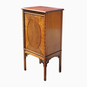 Antike Schränke Online Shop | Shop Antike Schränke bei PAMONO