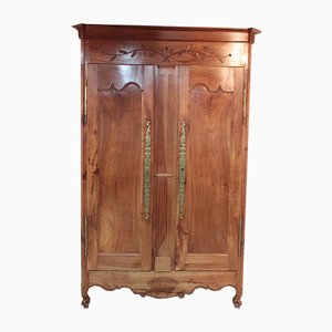 Armoire Antique en Merisier et Merisier