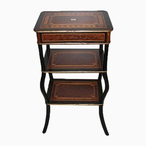 Antiker geschnitzter Napoleon III Beistelltisch