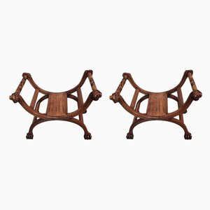 Suite de Fauteuils Antiques en Noyer