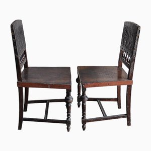 Juego de sillas de comedor húngaras antiguas de cuero repujado
