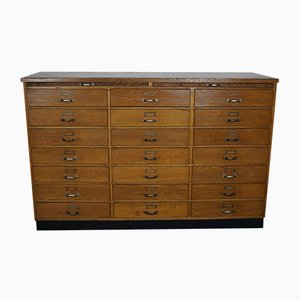 Original Industriemöbel kaufen | Pamono Online Shop