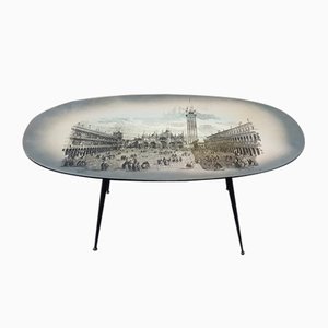 Italian Coffee Table with a Picture of the Piazza San Marco