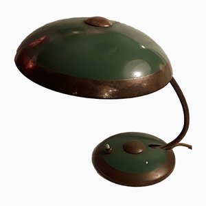 Lámpara de mesa alemana vintage de latón, años 50