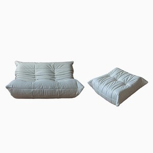 Set di pouf Togo in pelle bianca e divano a due posti di Michel Ducaroy per Ligne Roset