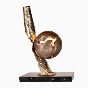 Lampada da tavolo in bronzo scolpito di Samuel Costantini