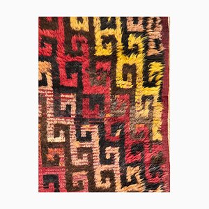 Alfombra Tulu turca de lana en rojo, amarillo y marrón, años 50