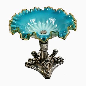 Centrotavola in stile Luigi Filippo antico placcato in argento e in vetro opalino blu, Francia