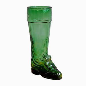 Bota para beber vintage grande de vidrio verde de Salamander Shoe Company, años 30