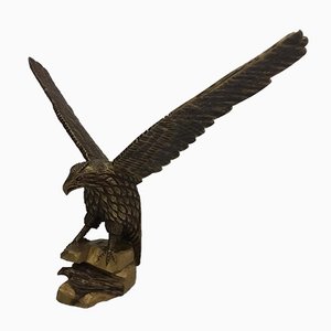 Escultura alemana Art Déco de madera de águila, años 20