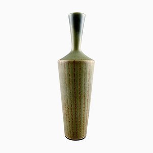 Handkeramik Vase mit schmalem Hals von Berndt Friberg, 1964