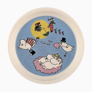 Piatto The Flying Moomins in porcellana con motivo di Moomin di Arabia, fine XX secolo