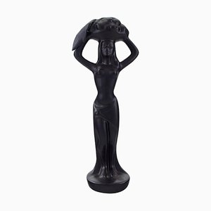 Schwedische Skulptur aus schwarz glasierter Keramik Frauentrage, 1960er