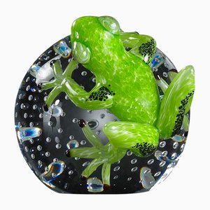 Sculpture Sphere with Green Frog from VGnewtrend