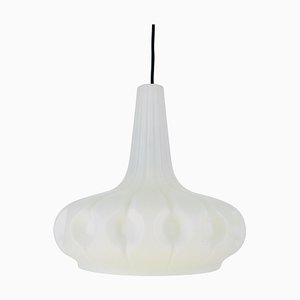 Lampada a sospensione in vetro opalino bianco di Peill & Putzler, Germania, anni '70