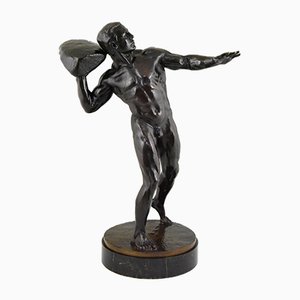 Escultura de bronce antiguo masculino con piedra de Hugo Siegwart